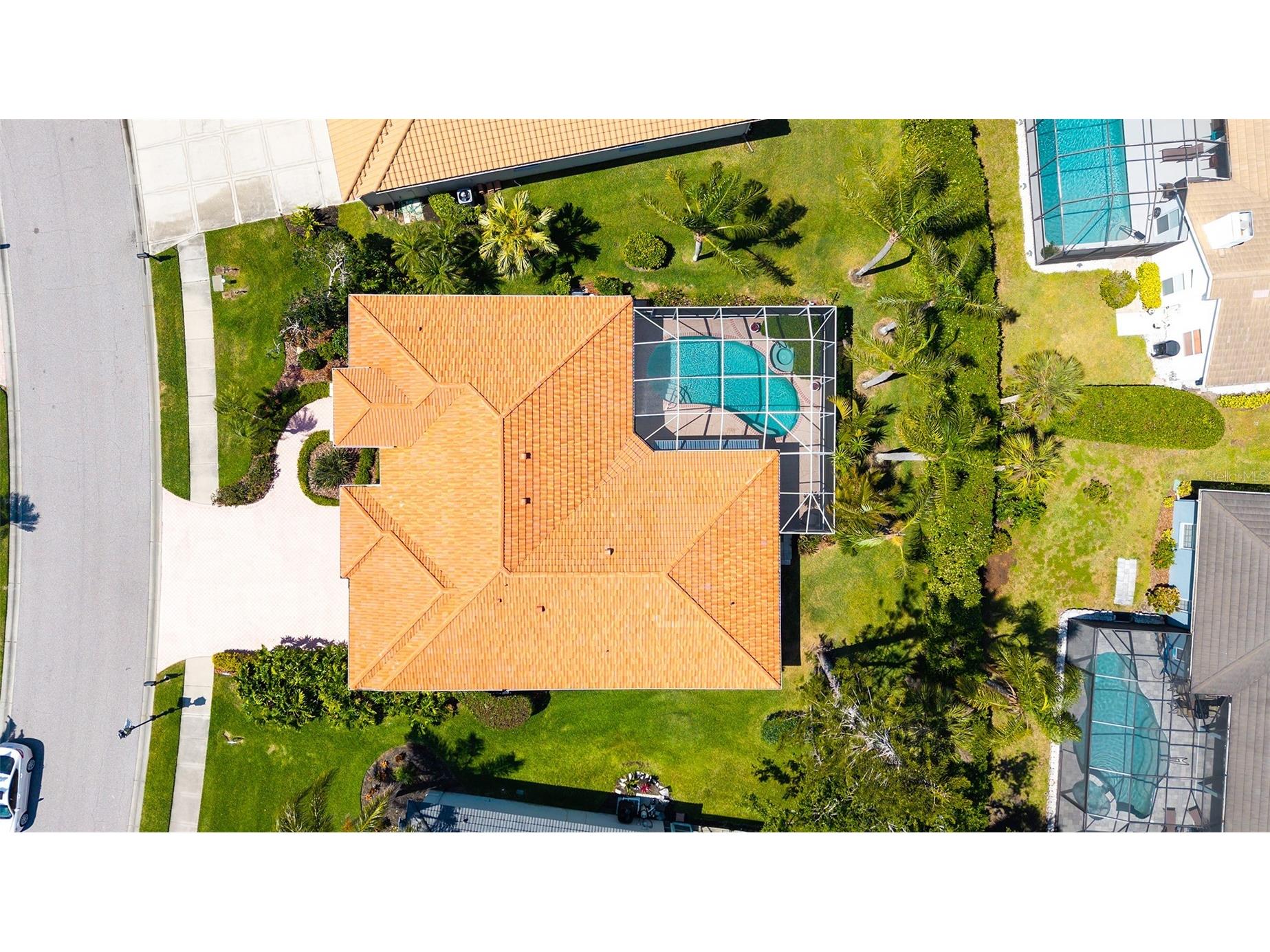 5270 Far Oak Circle Sarasota FL 34238 A4691759 image6