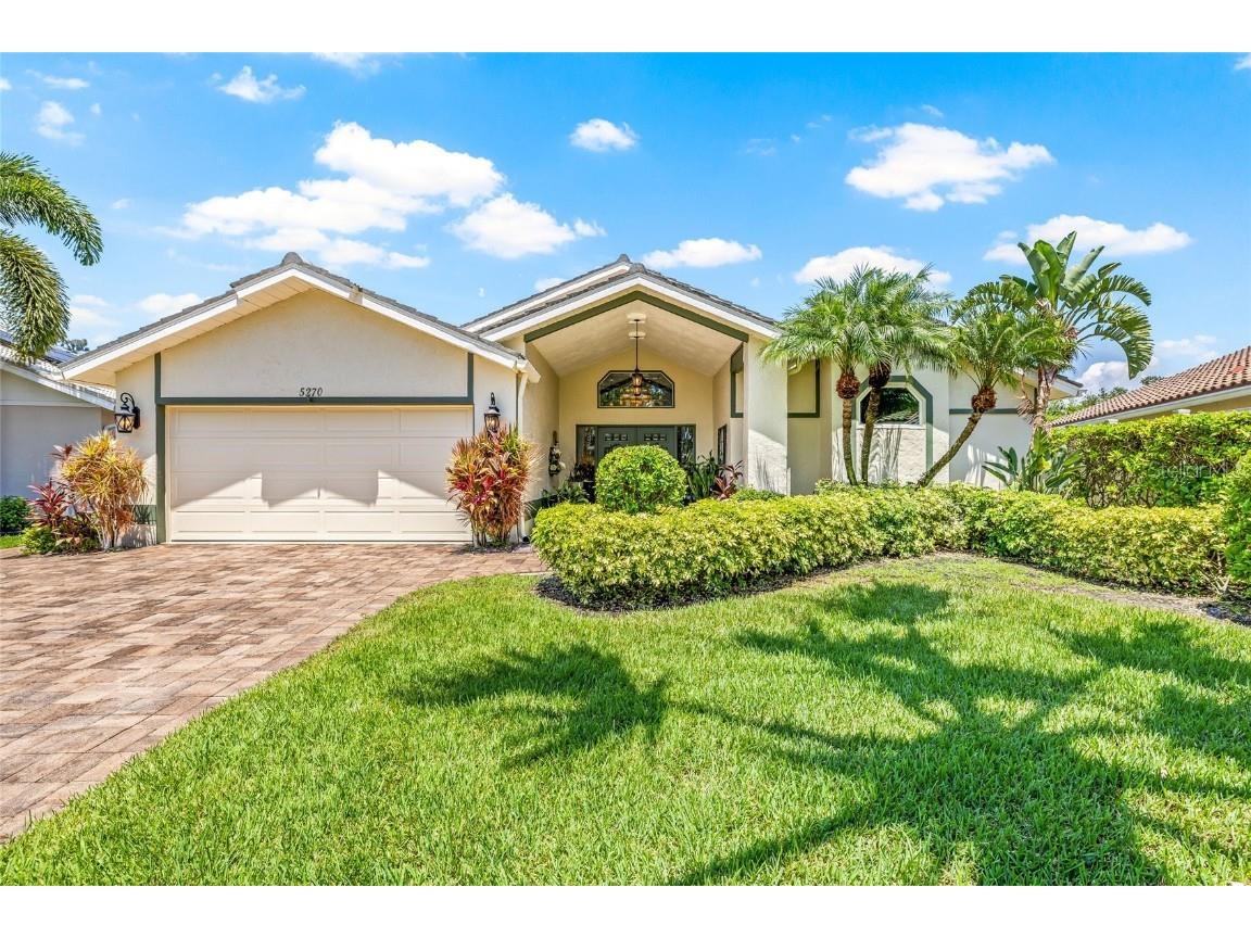 5270 White Sand Circle NE Saint Petersburg FL 33703 TB8401685 image1
