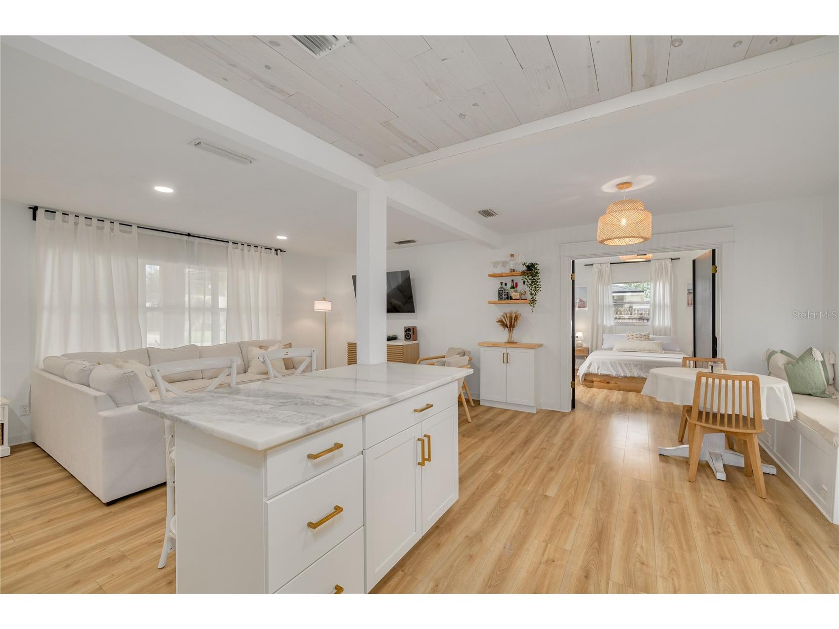5271 35th Avenue N Saint Petersburg FL 33710 TB8513680 image10