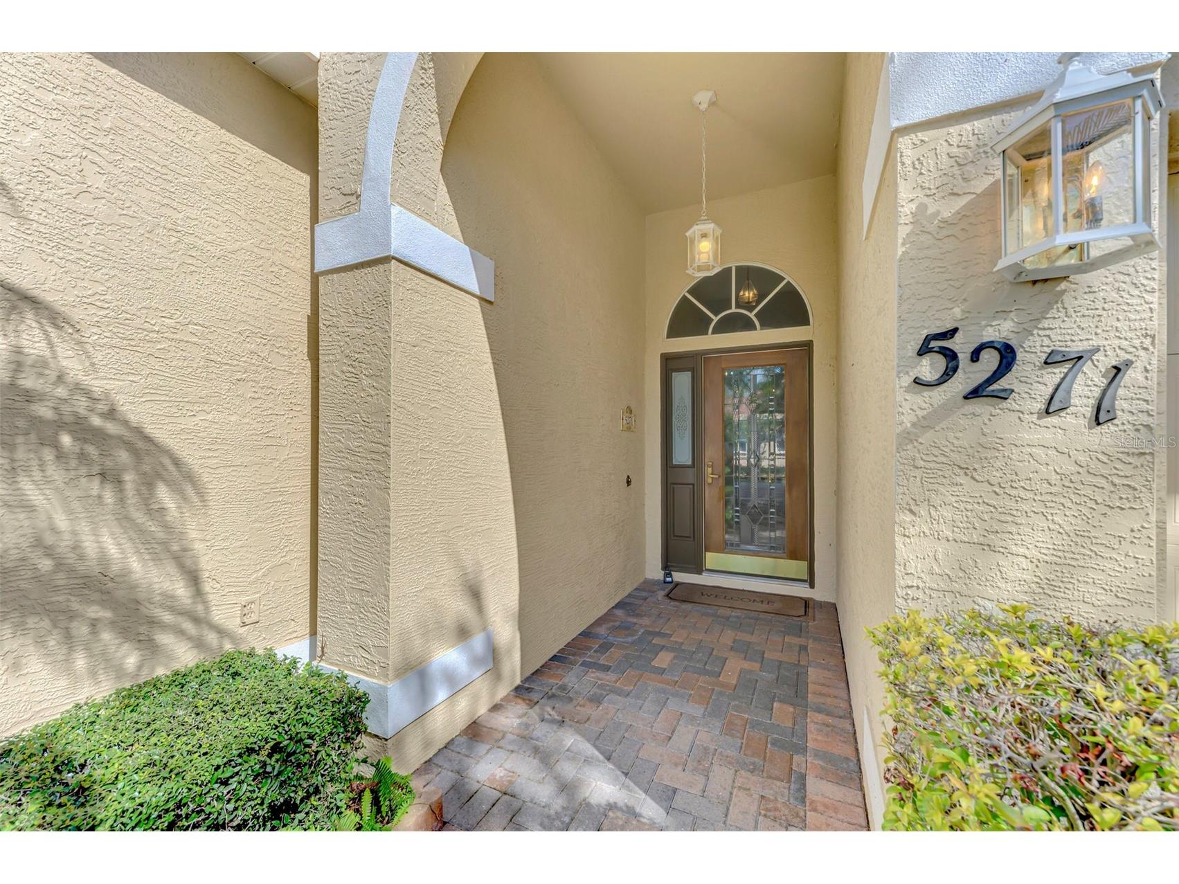 5271 Highbury Circle Sarasota FL 34238 A4677097 image3