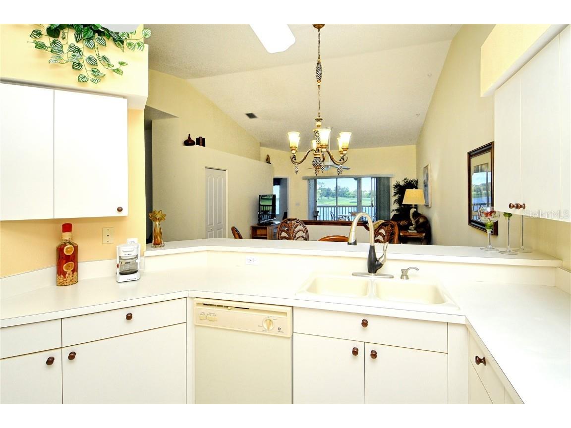 5271 Mahogany Run Avenue #721 Sarasota FL 34241 A4667462 image25