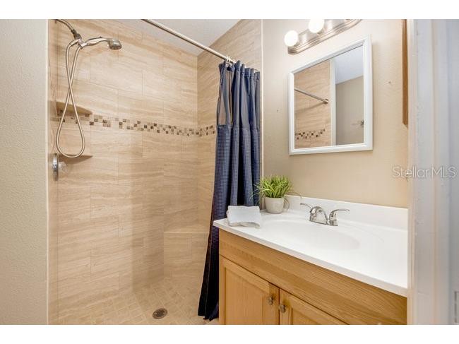 5272 Box Turtle Circle Sarasota FL 34232 A4666616 image25