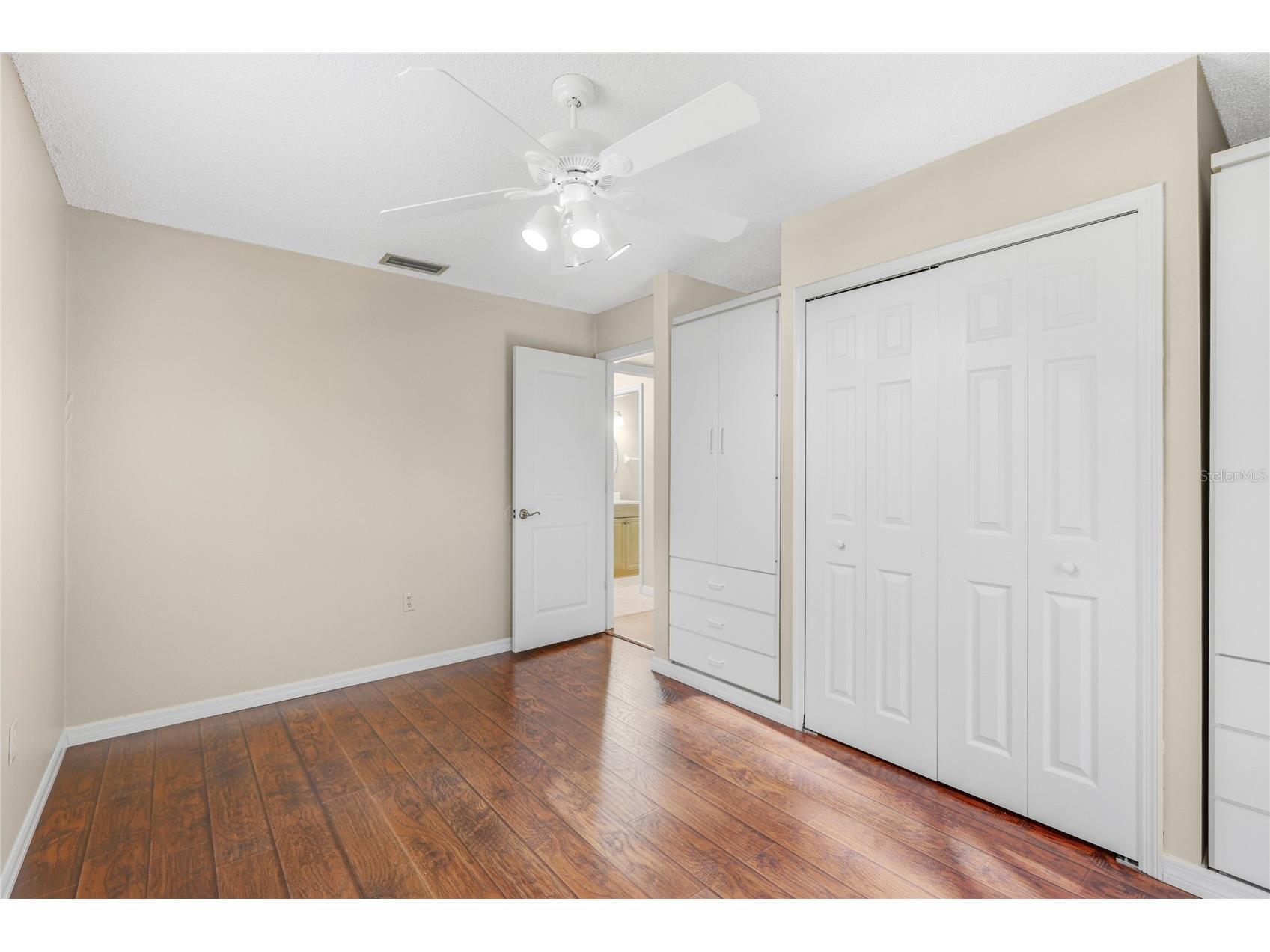 5272 Box Turtle Circle Sarasota FL 34232 A4689433 image39