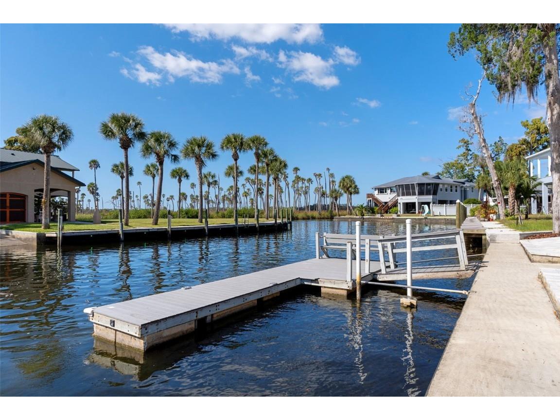 5272 Tropical Point Weeki Wachee FL 34607 - WEEKI WACHEE W7880527 image4