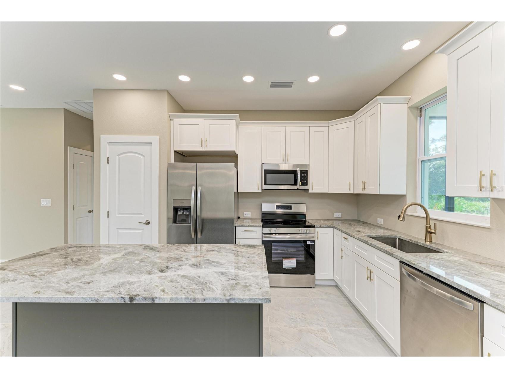 5273 Caputo Avenue North Port FL 34288 A4677564 image16