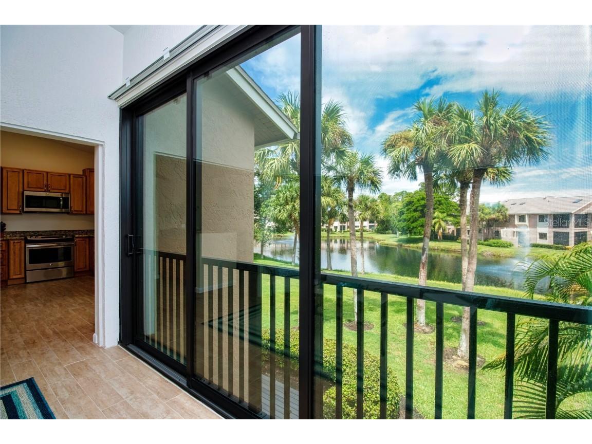 5273 Heron Way #202 Sarasota FL 34231 A4670409 image10