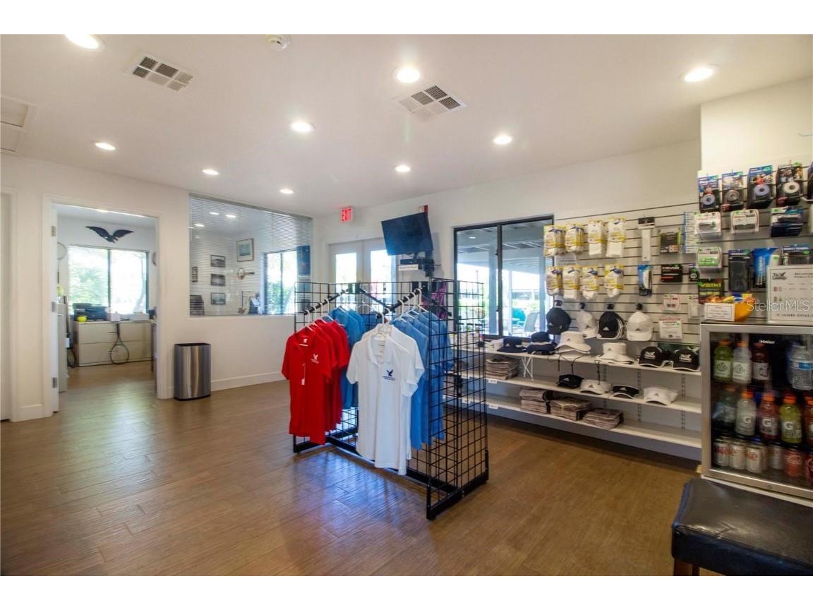 5273 Heron Way #202 Sarasota FL 34231 A4670409 image32