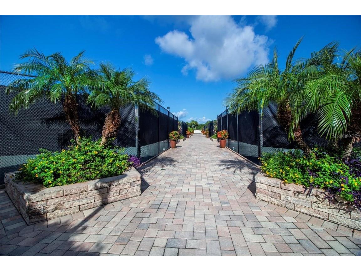 5273 Heron Way #202 Sarasota FL 34231 A4670409 image38