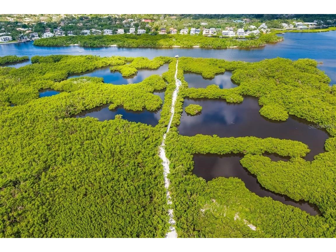 5273 Heron Way #202 Sarasota FL 34231 A4670409 image39