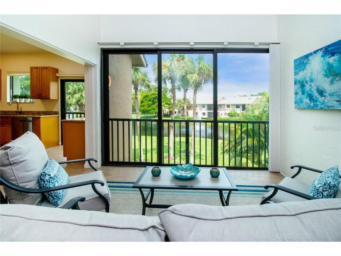 5273 Heron Way #202 Sarasota FL 34231 A4670409 image7