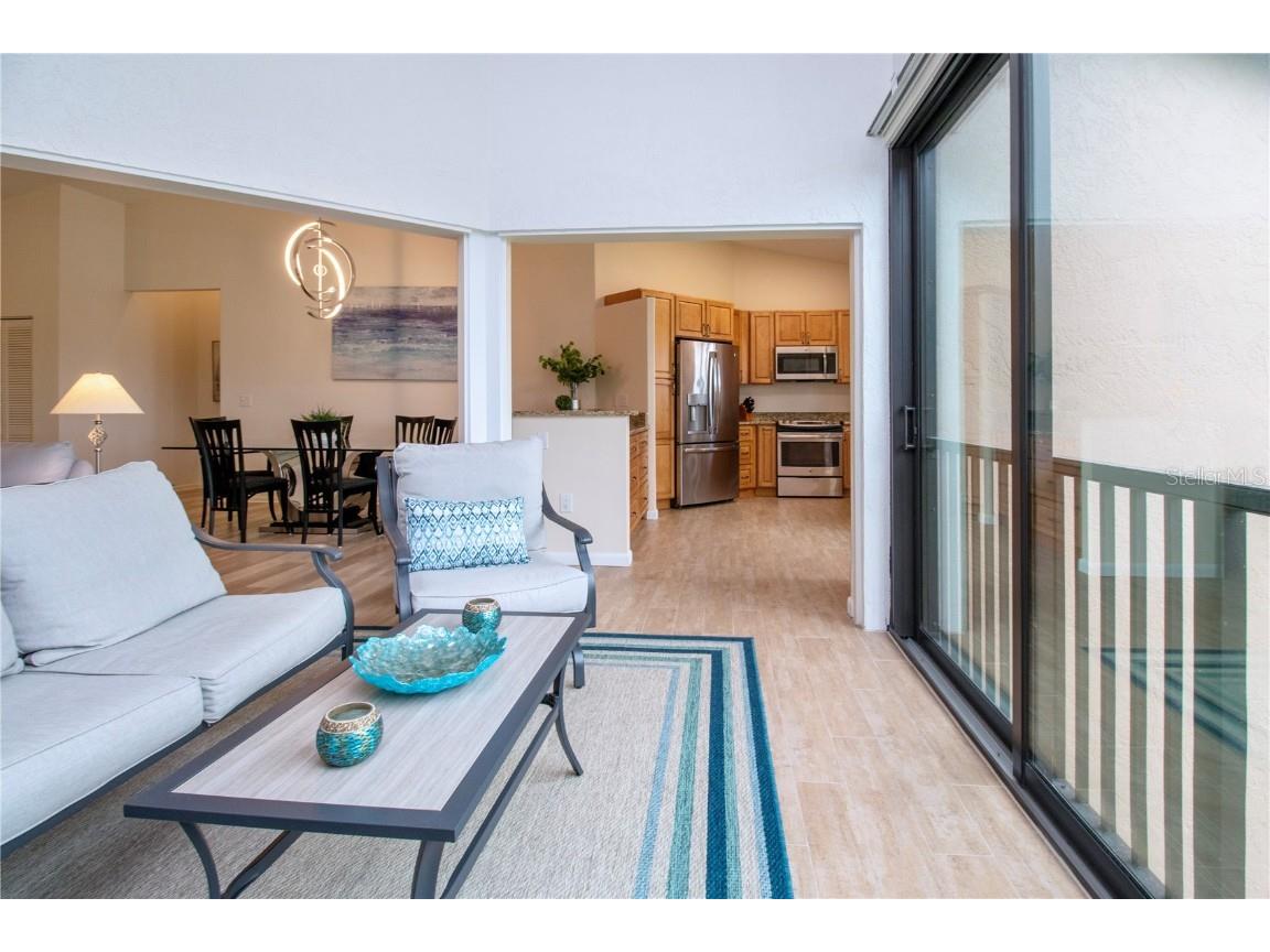 5273 Heron Way #202 Sarasota FL 34231 A4670409 image9