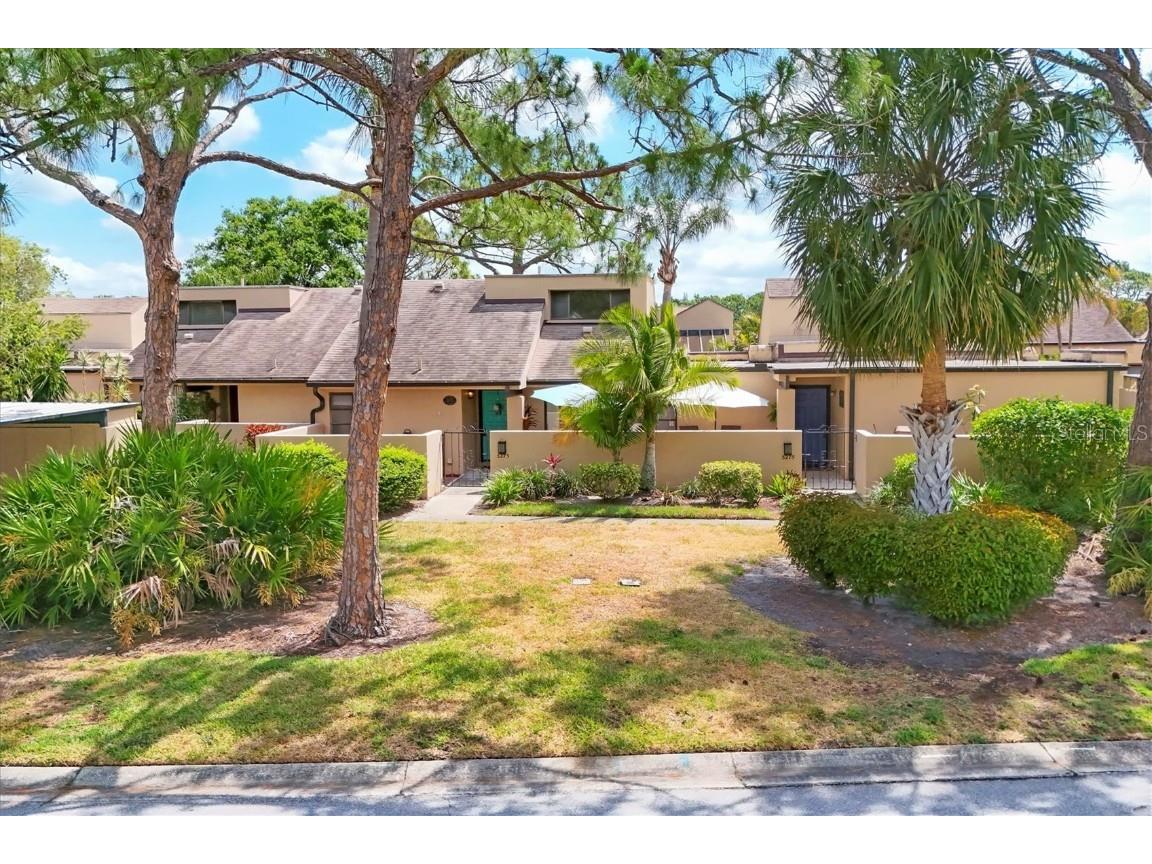 5273 Myrtle Wood #37 Sarasota FL 34235 A4651816 image1