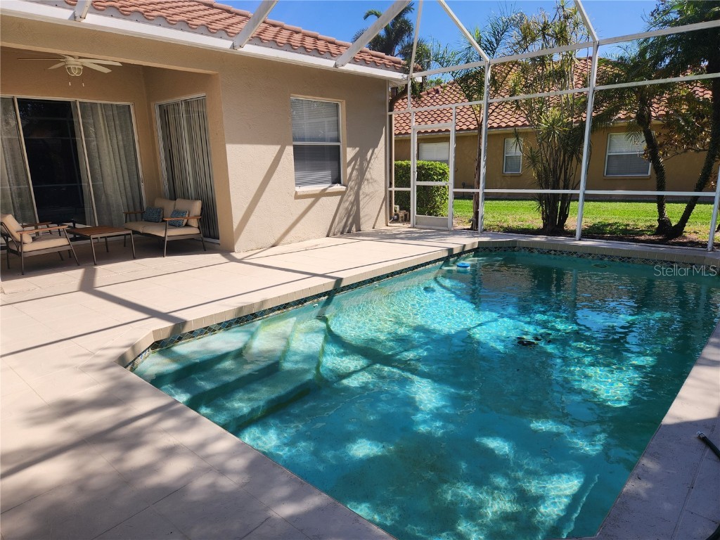 5274 Far Oak Circle Sarasota FL 34238 A4664818 image28