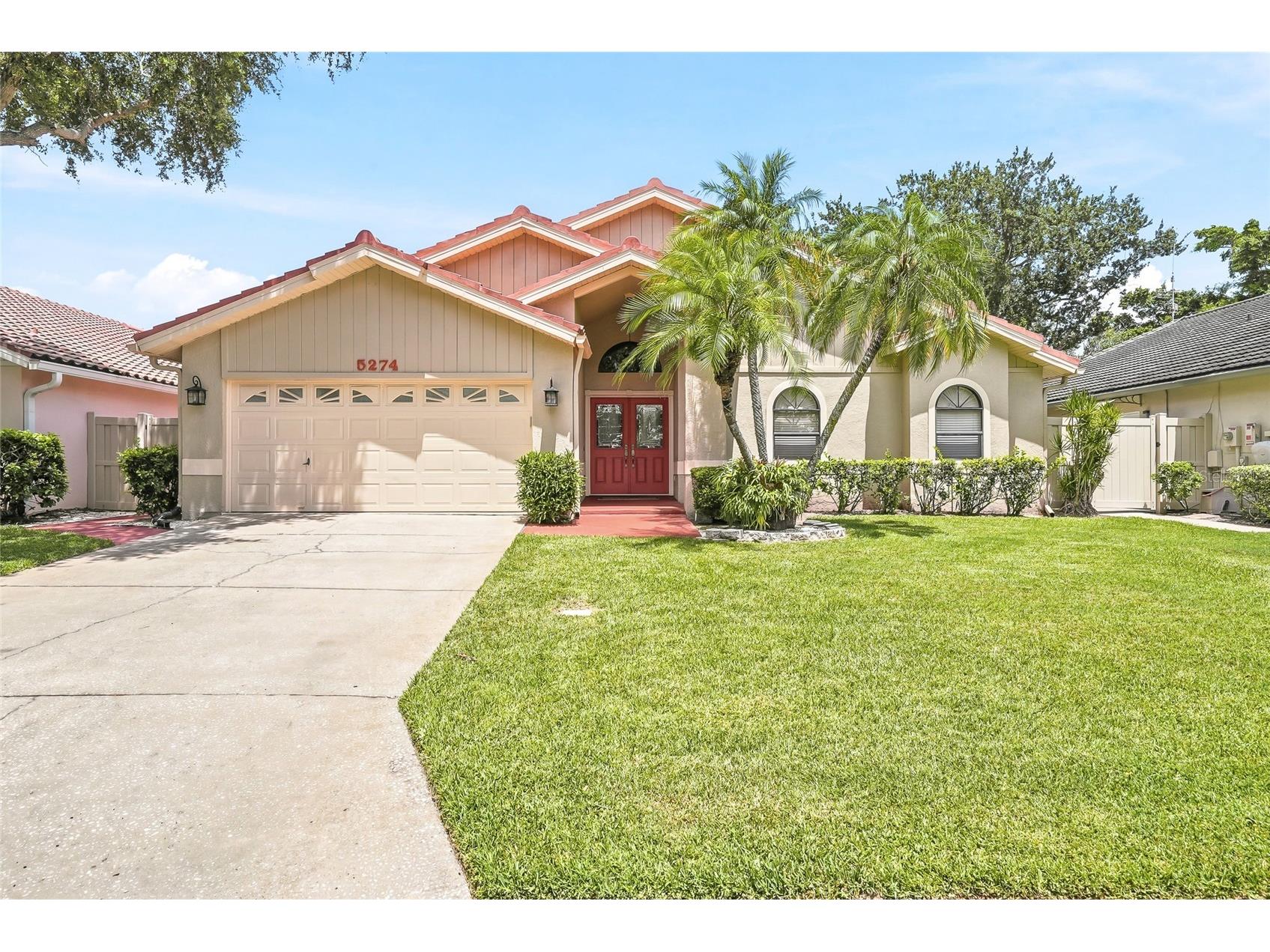 5274 White Sand Circle NE Saint Petersburg FL 33703 TB8523116 image1