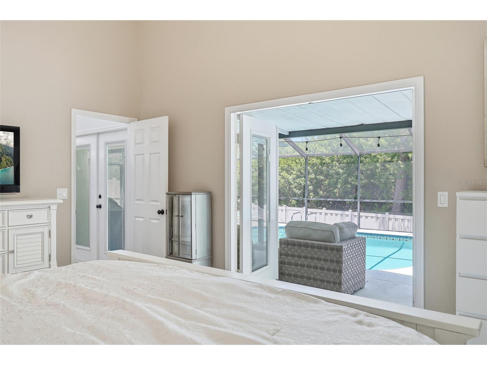 5274 White Sand Circle NE Saint Petersburg FL 33703 TB8523116 image30