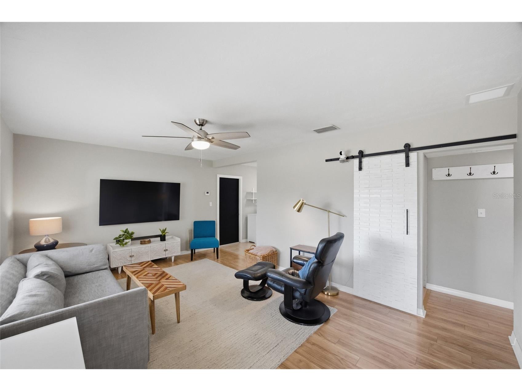 5275 32nd Avenue N Saint Petersburg FL 33710 TB8488629 image12