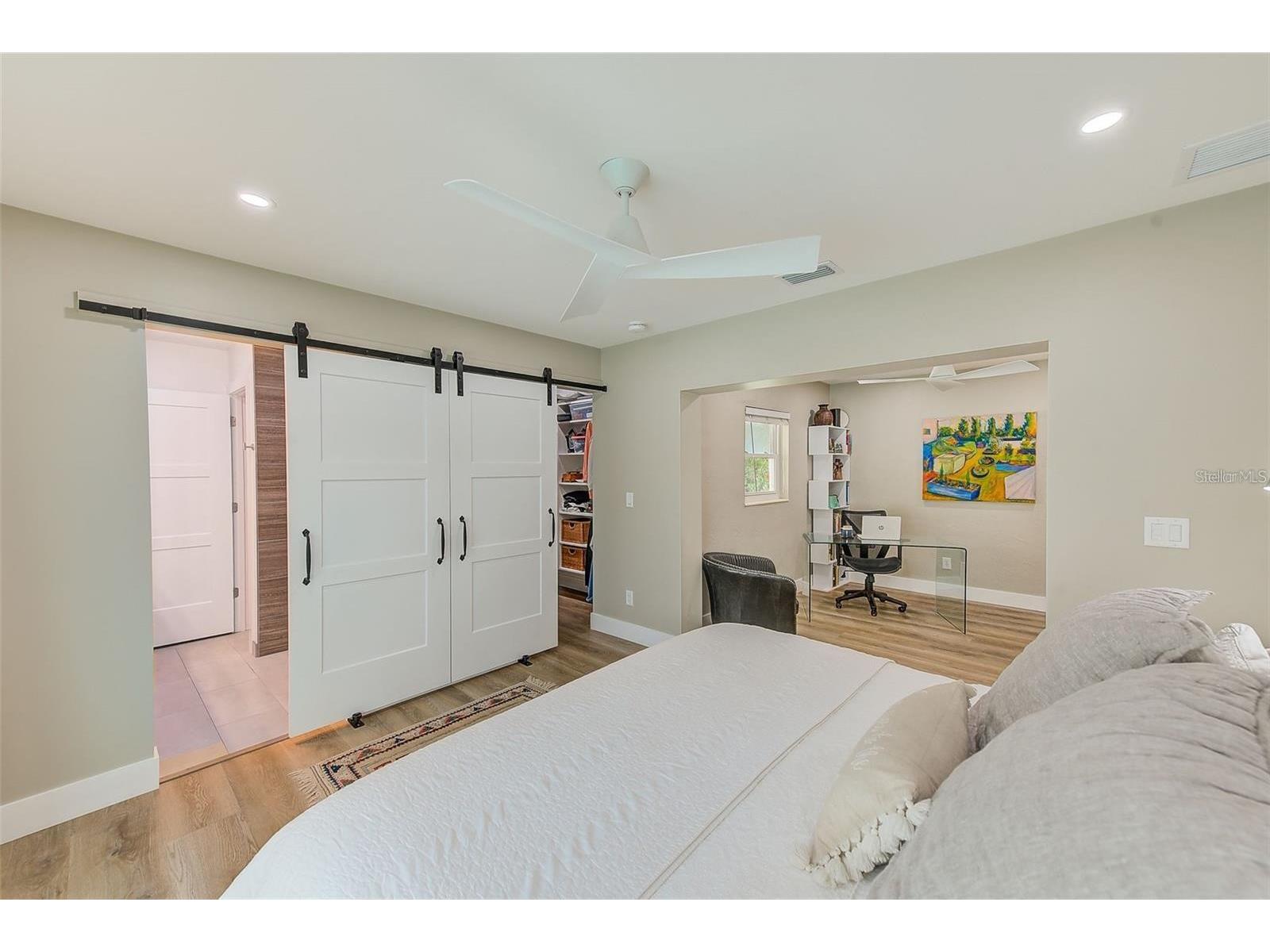 5275 32nd Avenue N Saint Petersburg FL 33710 TB8488629 image21