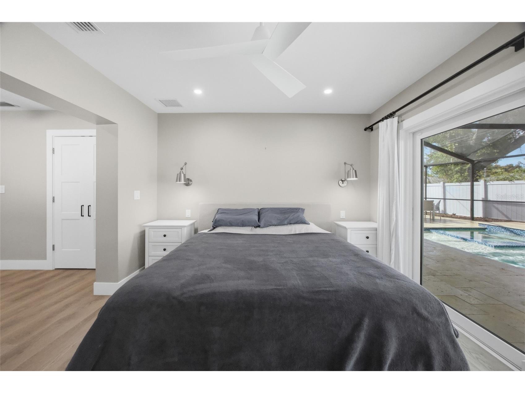 5275 32nd Avenue N Saint Petersburg FL 33710 TB8488629 image23