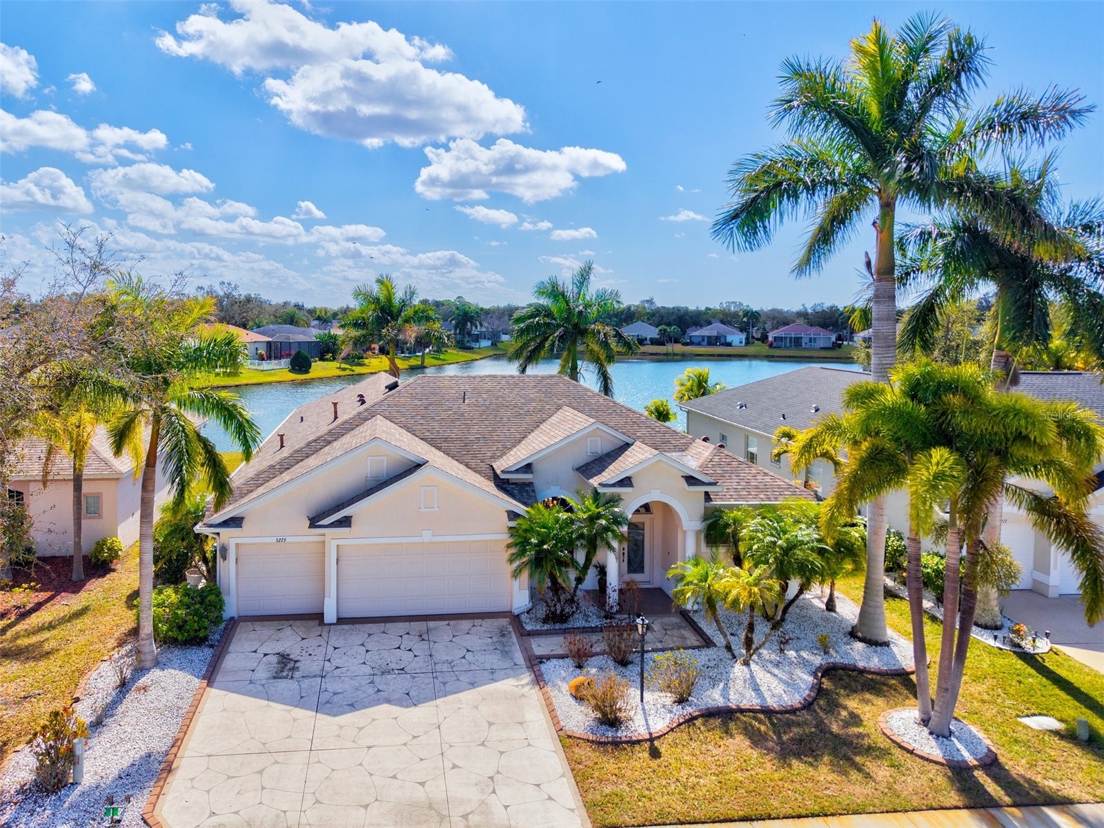 5275 Creekside Trail Sarasota FL 34243 A4684186 image1