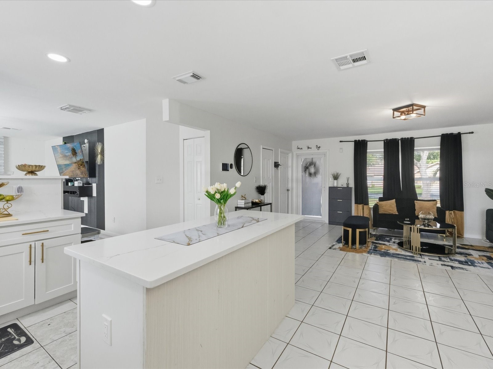 5275 Signal Hill Road Orlando FL 32808 O6419857 image11