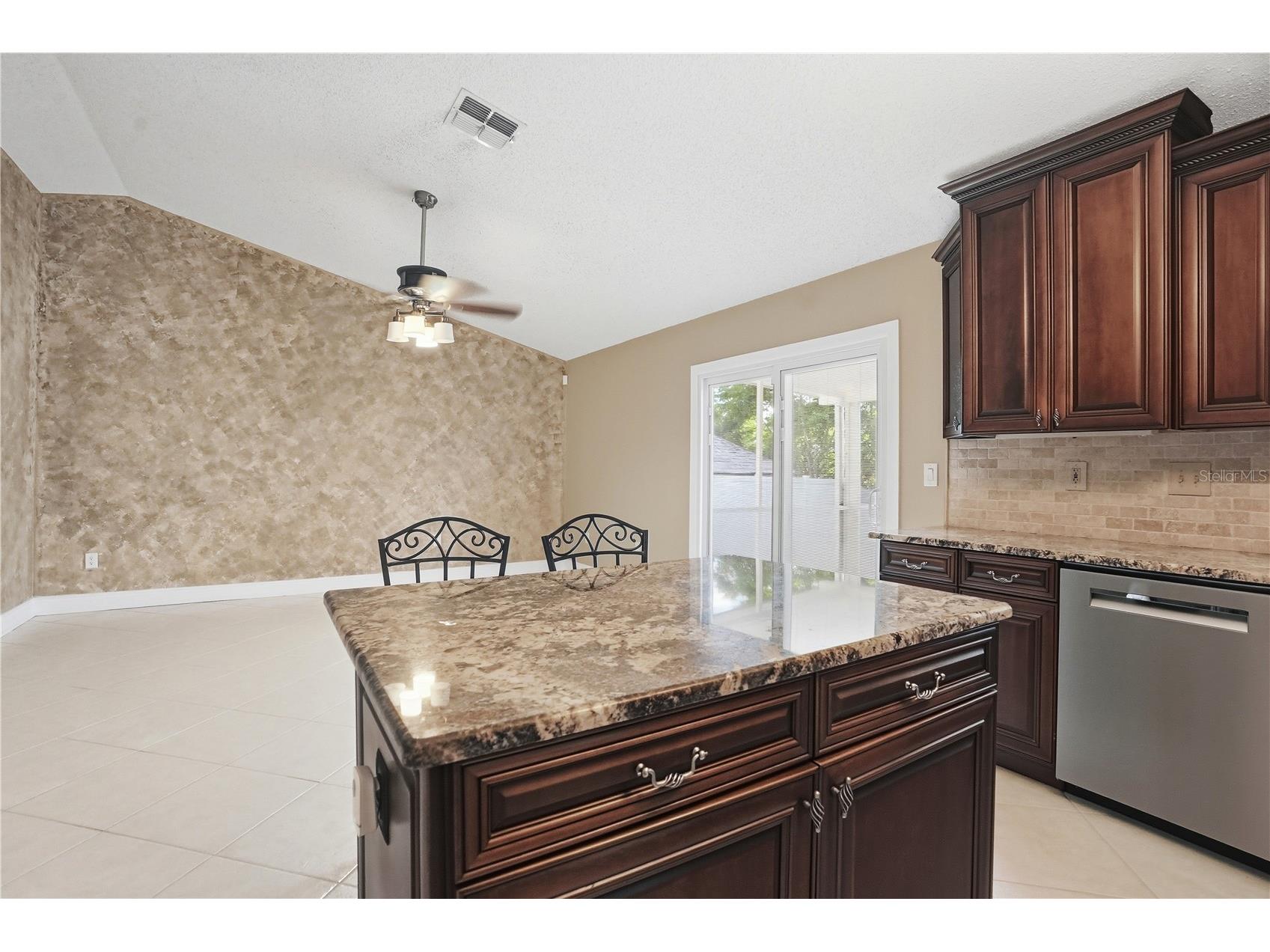 5277 Deltona Boulevard Spring Hill FL 34606 W7885087 image18