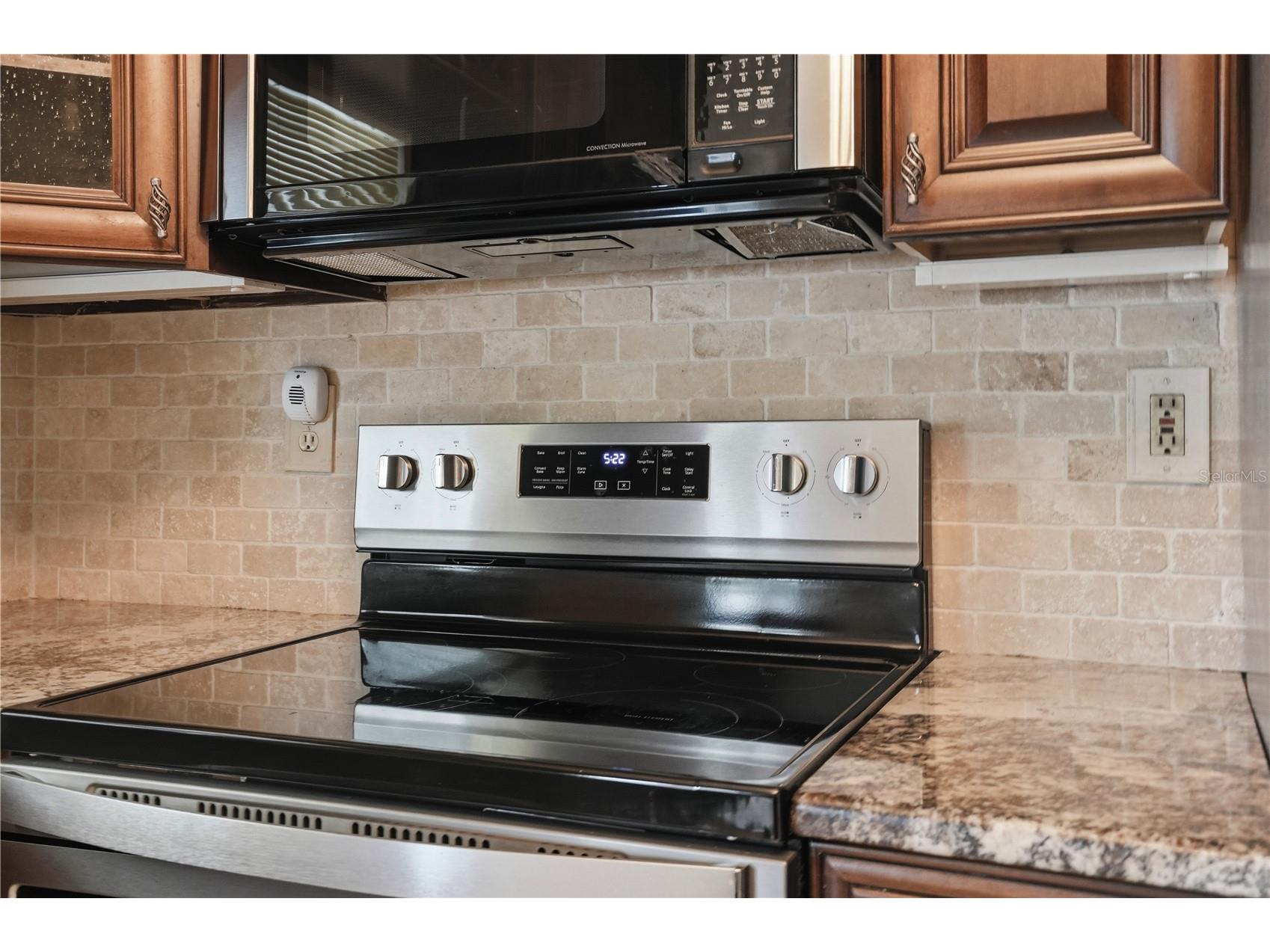 5277 Deltona Boulevard Spring Hill FL 34606 W7885087 image19