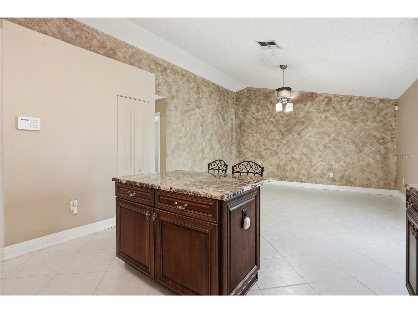 5277 Deltona Boulevard Spring Hill FL 34606 W7885087 image22