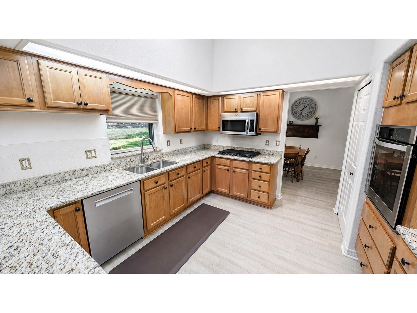 5277 Indian Ocean Loop Tavares FL 32778 - LITTLE LAKE HARRIS G5111553 image13