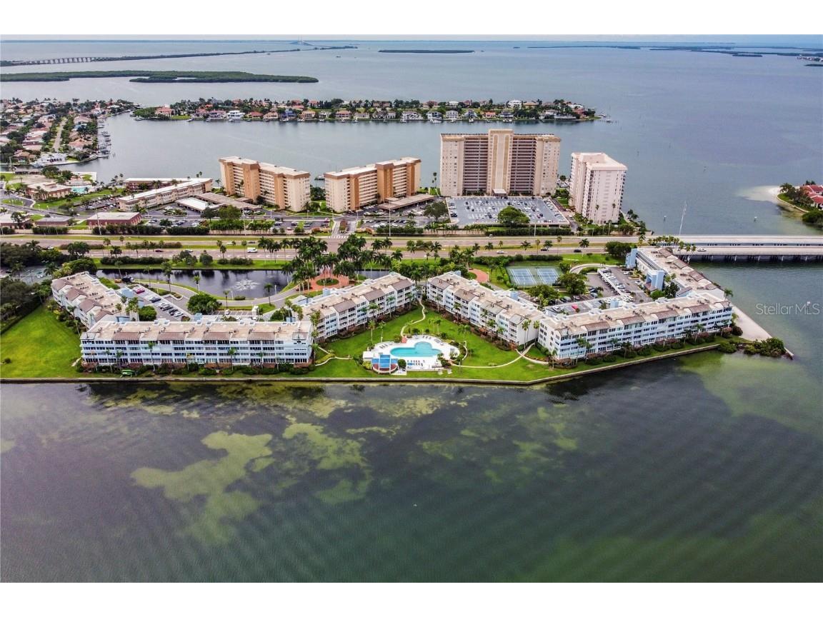 5277 Isla Key Boulevard S #321 Saint Petersburg FL 33715 - BOCA CEIGA BAY A4633596 image1