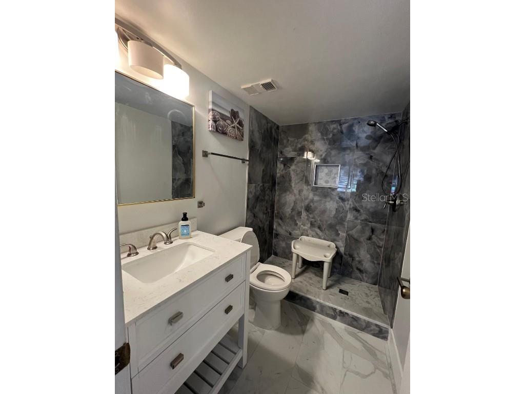 5279 Willow Links #51 Sarasota FL 34235 A4674519 image31