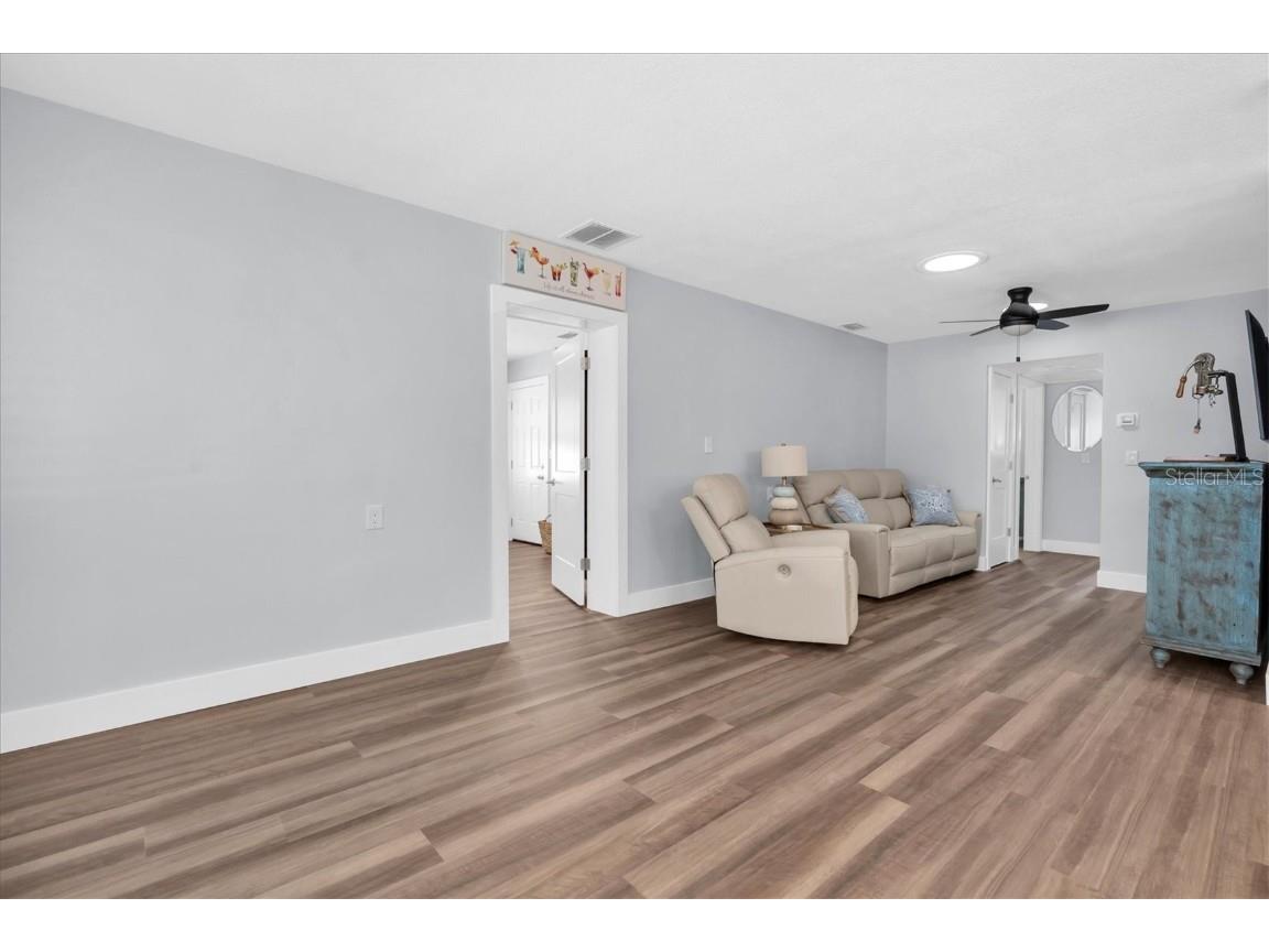 528 77th Avenue Saint Pete Beach FL 33706 TB8407282 image4