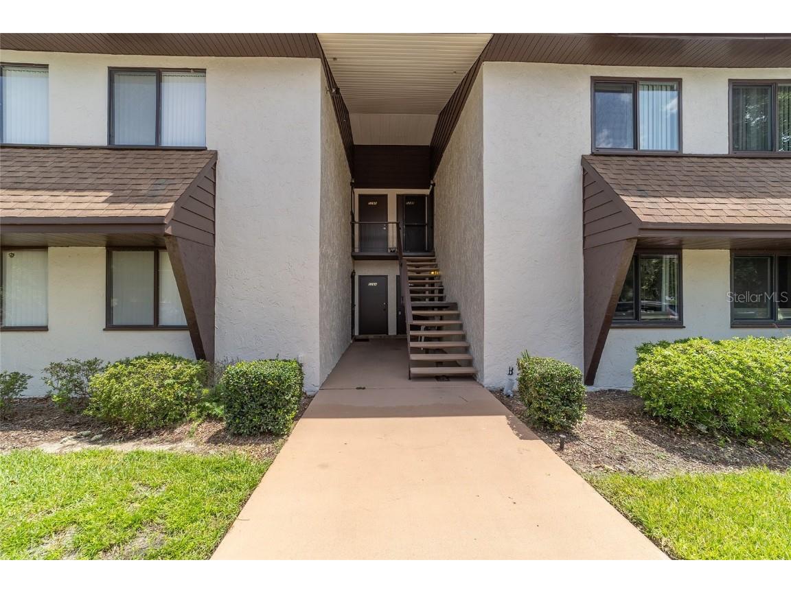 528 Bahia Circle #A Ocala FL 34472 OM683087 image1