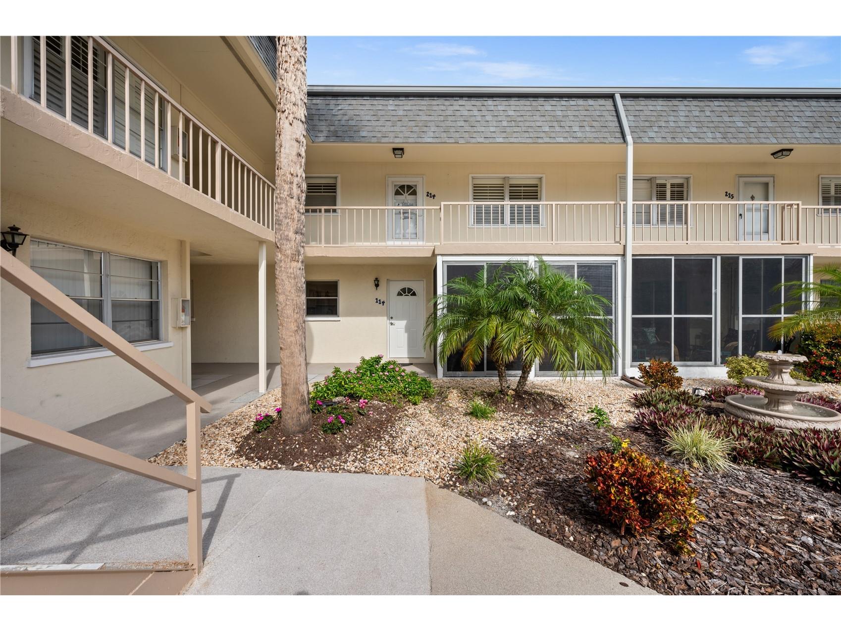 528 Barcelona Avenue #114 Venice FL 34285 N6142208 image1