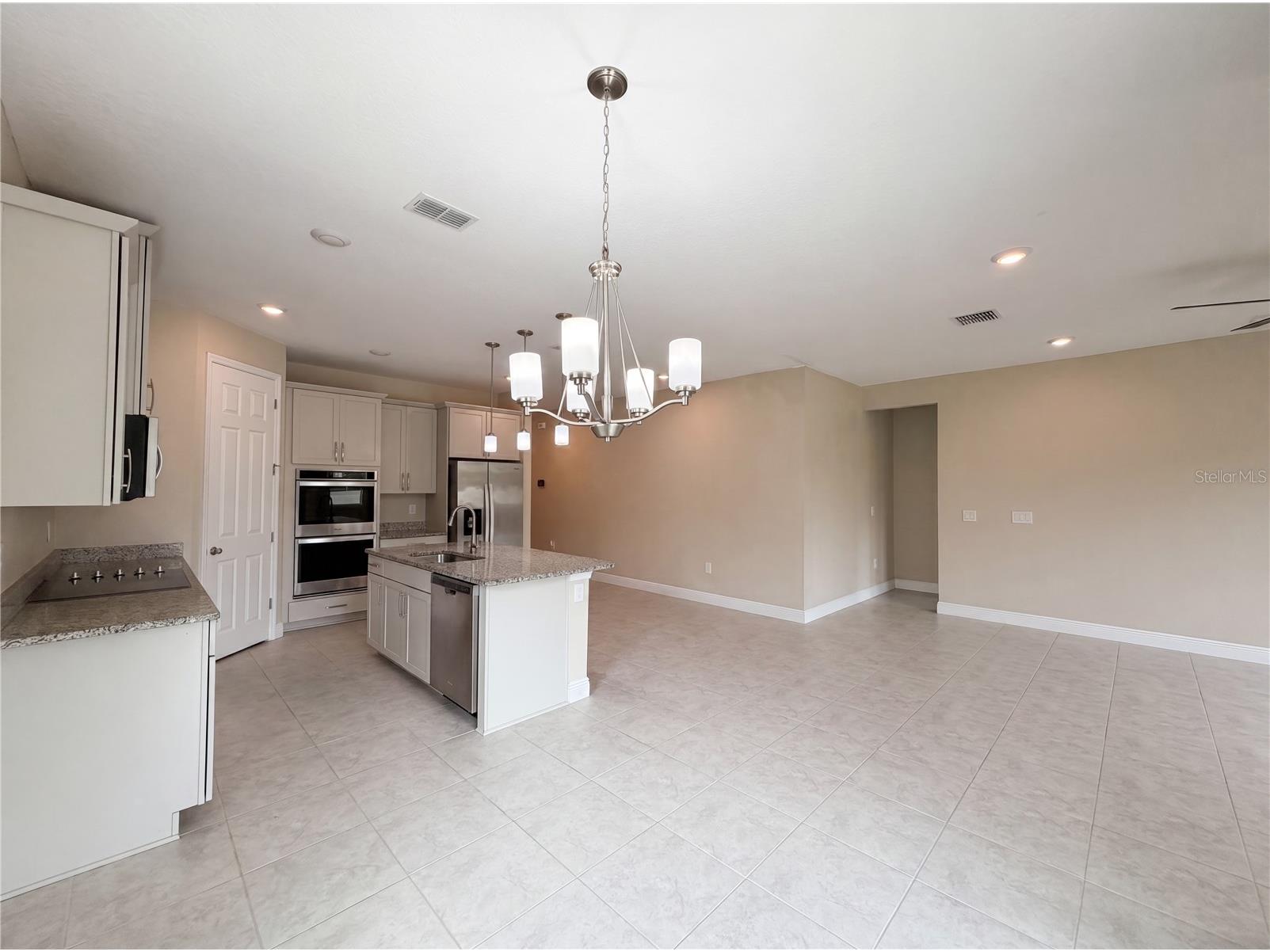 528 Bellissimo Place Howey In The Hills FL 34737 O6414033 image9