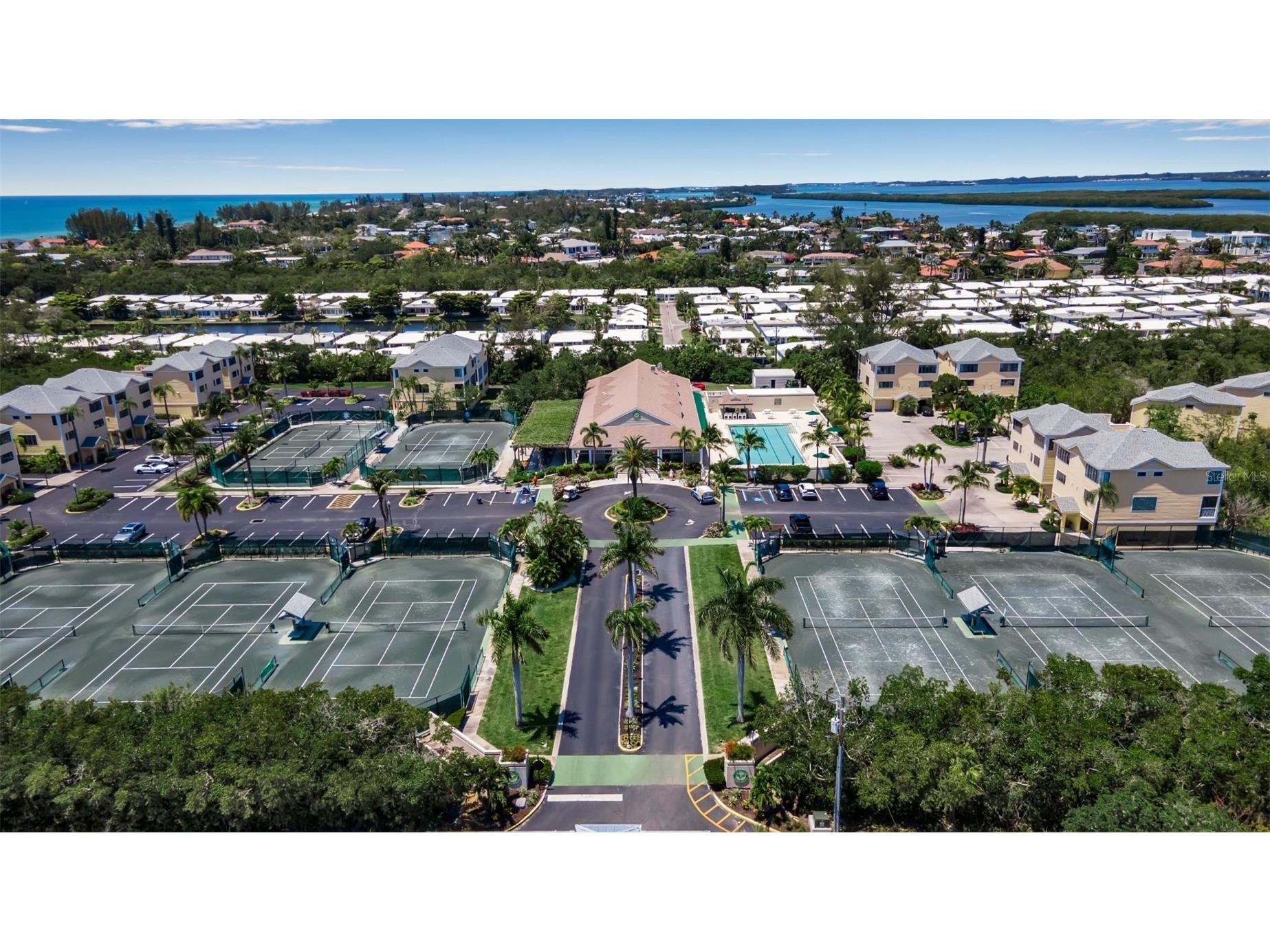 528 Forest Way Longboat Key FL 34228 - SARASOTA BAY A4662713 image24