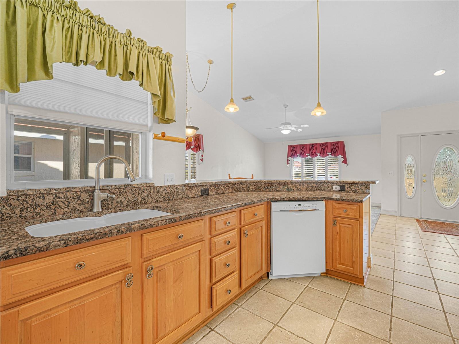 528 Greenway Drive Lake Wales FL 33898 P4937757 image8