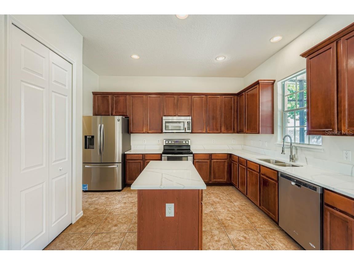 528 Herring Gull Court Ocoee FL 34761 TB8393970 image11