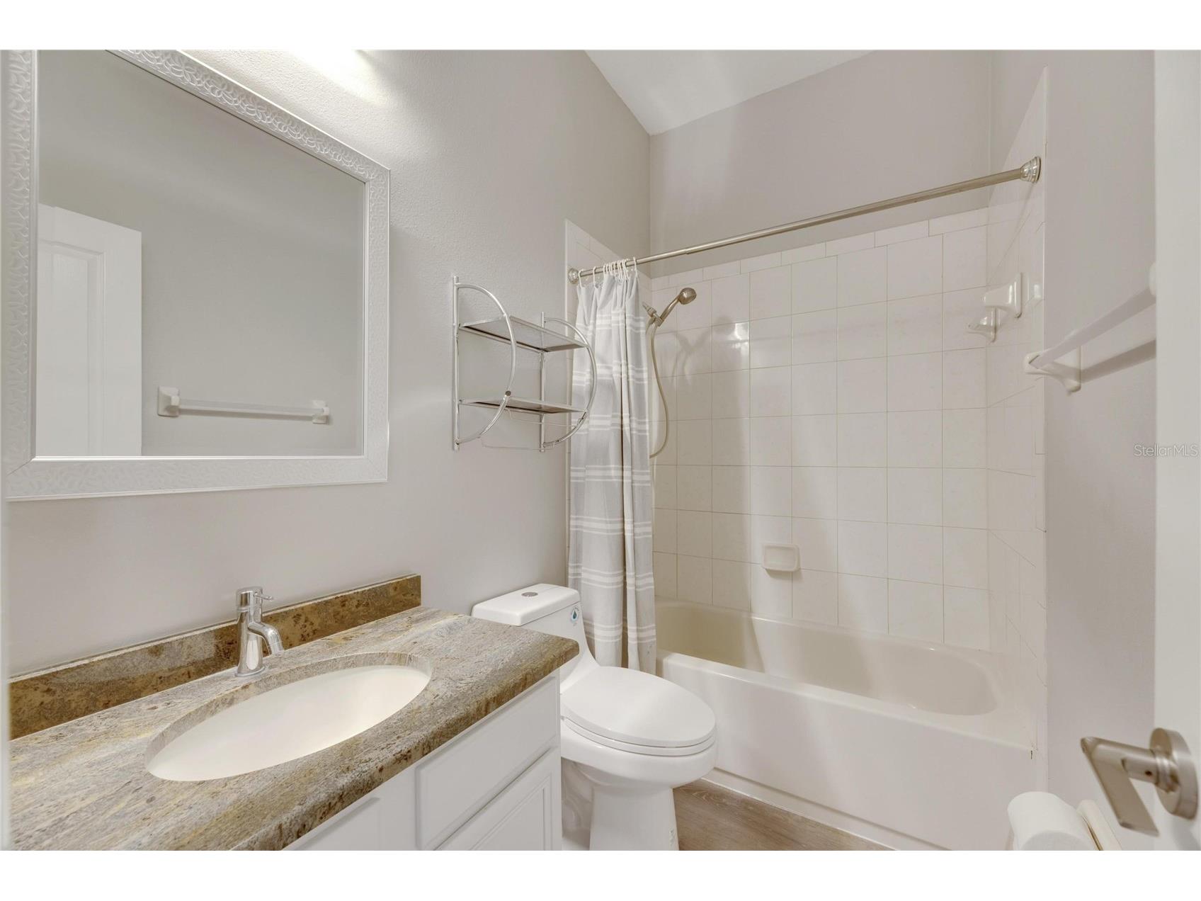 528 Islebay Drive Apollo Beach FL 33572 TB8470394 image35