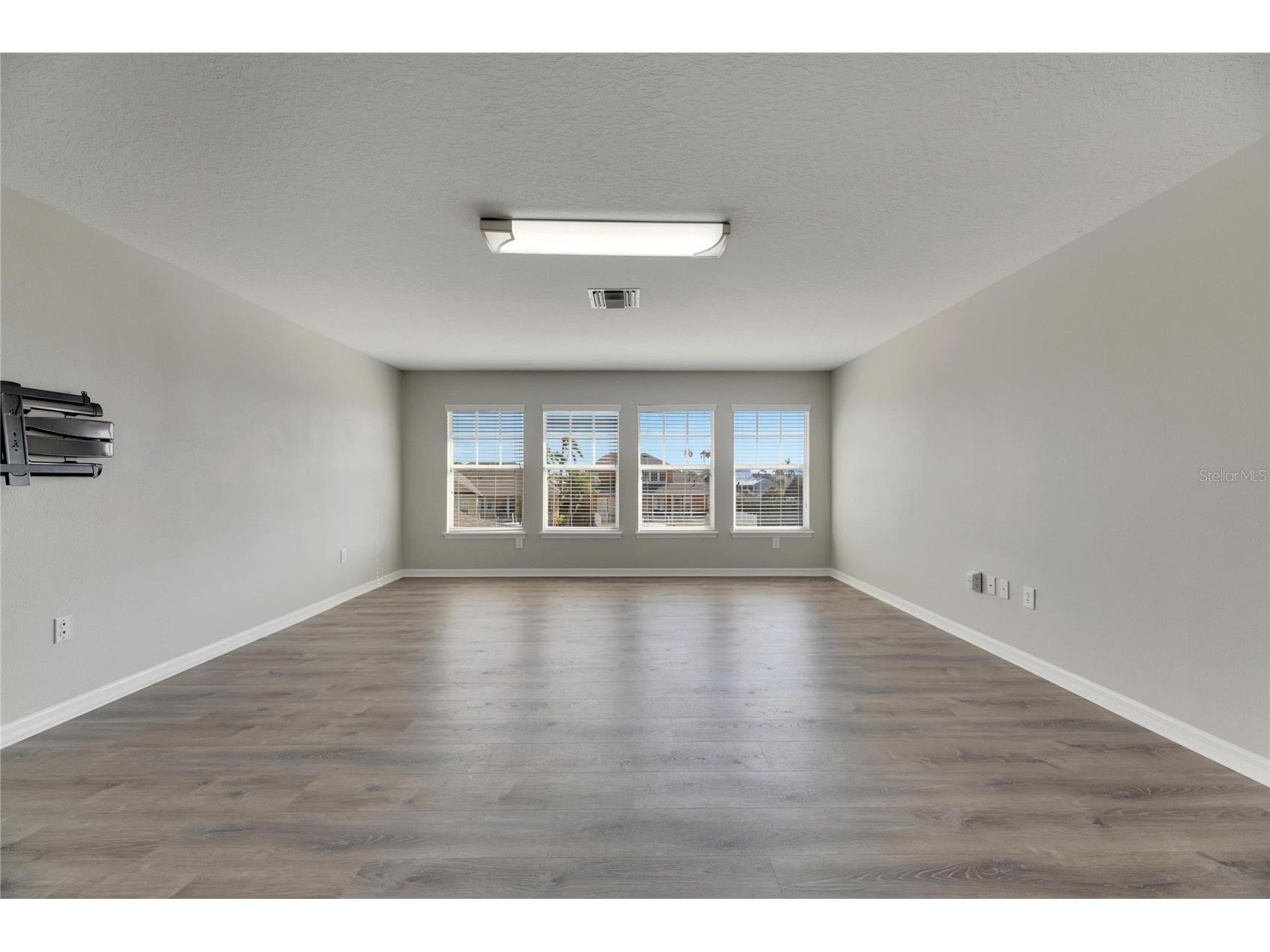 528 Islebay Drive Apollo Beach FL 33572 TB8470394 image63