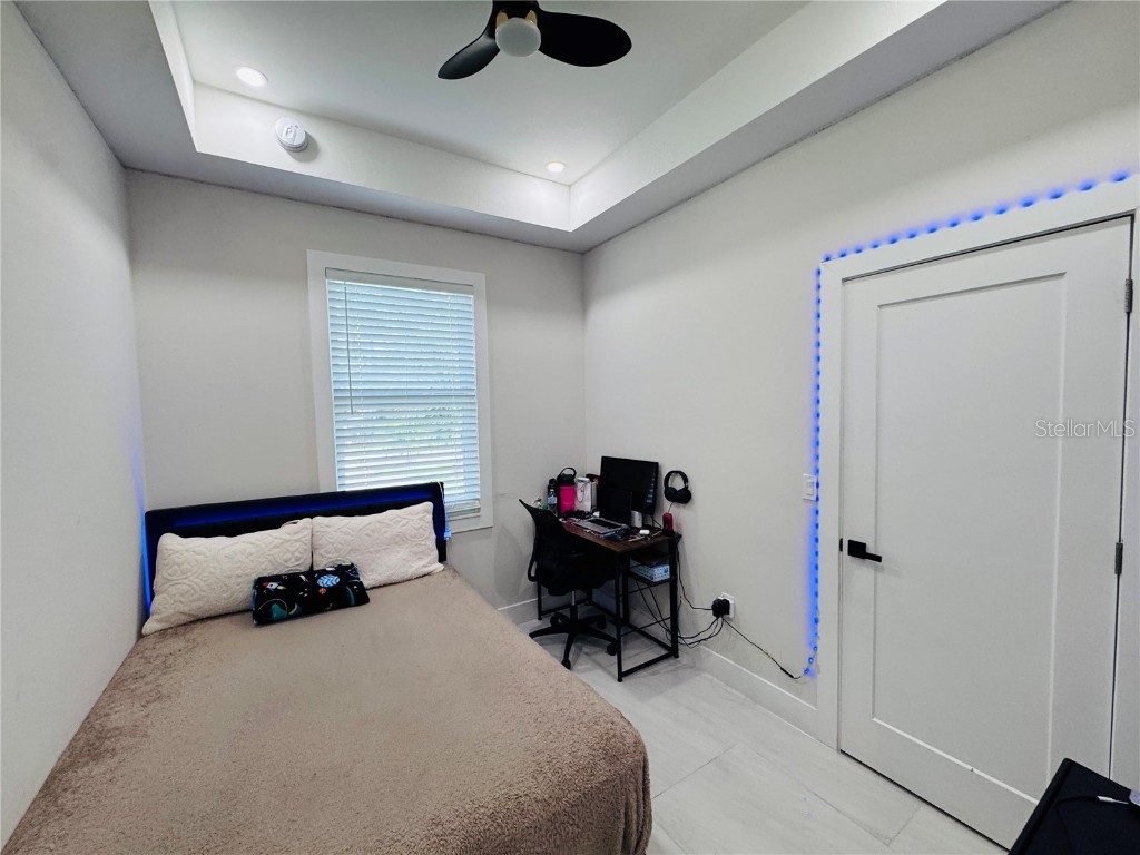 528 Jacaranda Parkway E Cape Coral FL 33909 A4668942 image24