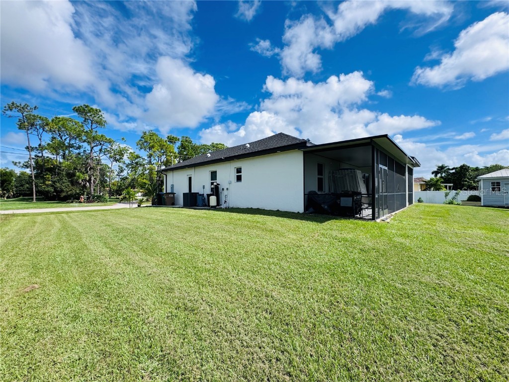 528 Jacaranda Parkway E Cape Coral FL 33909 A4668942 image42