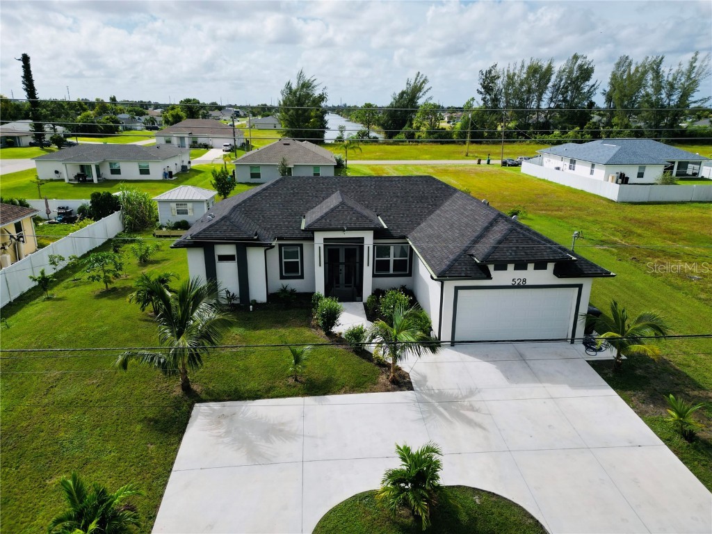 528 Jacaranda Parkway E Cape Coral FL 33909 A4668942 image9