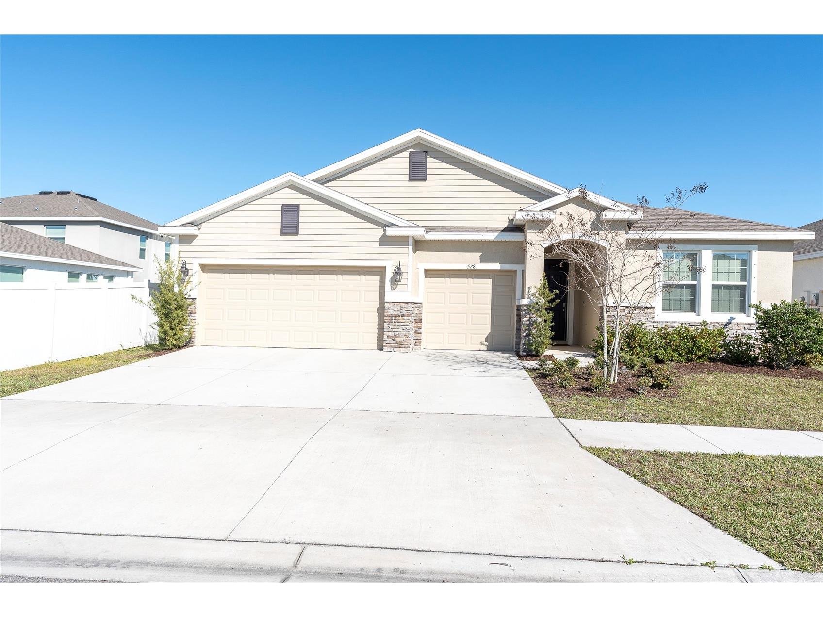 528 Ocean Spray Drive Ruskin FL 33570 TB8481015 image1