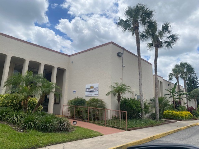 528 Orange Drive #24 Altamonte Springs FL 32701 - LAKE ORIENTA O6110846 image1