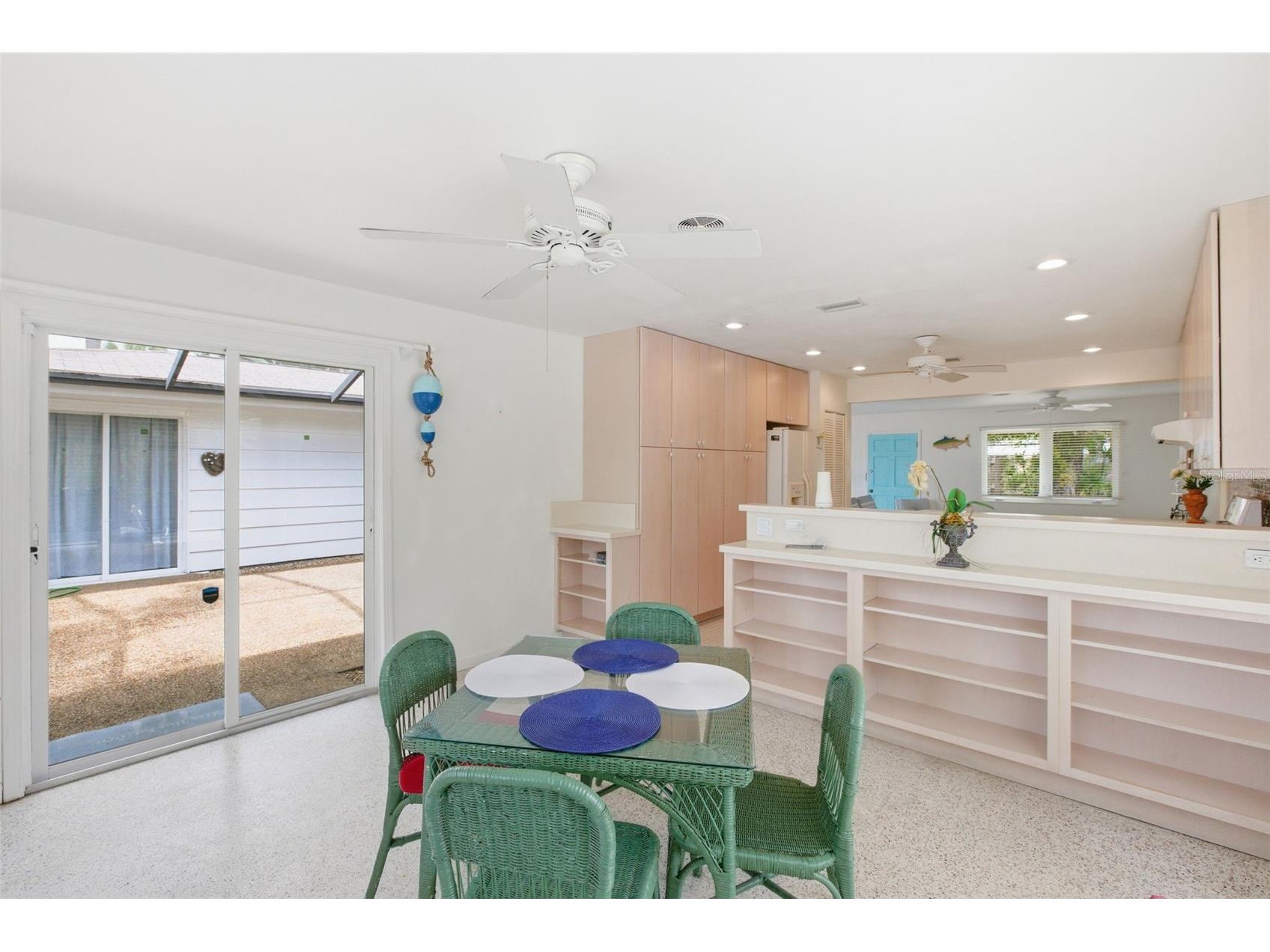 528 Ralph Street Siesta Key FL 34242 TB8491348 image12