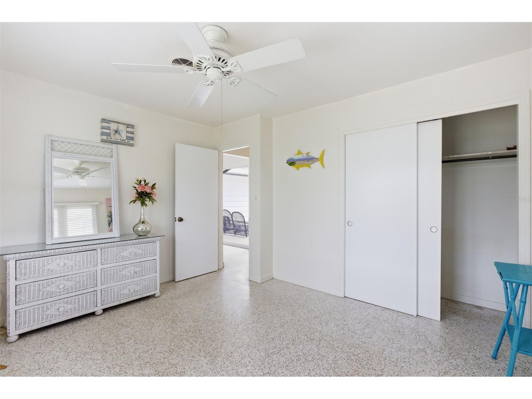 528 Ralph Street Siesta Key FL 34242 TB8491348 image17
