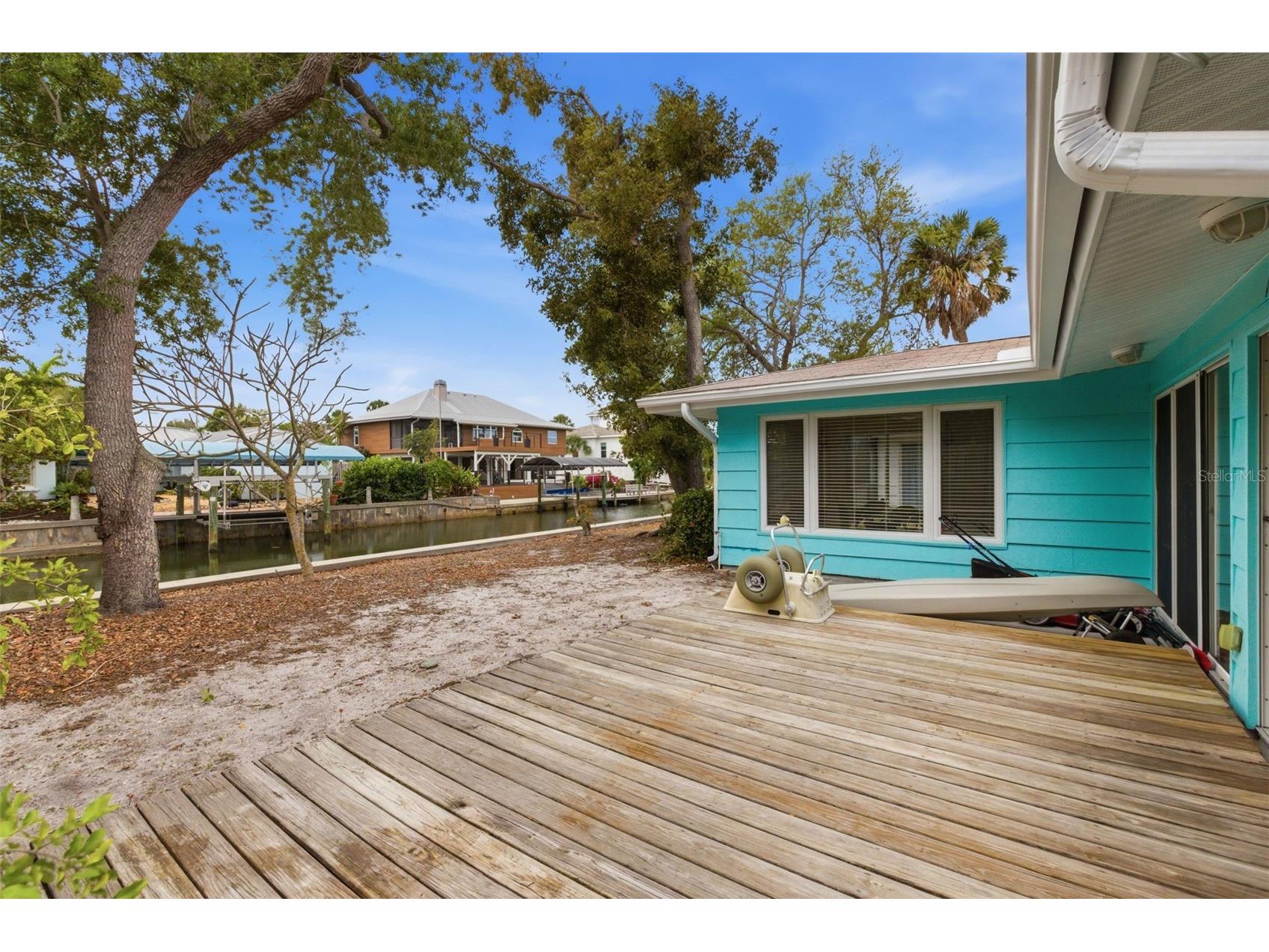528 Ralph Street Siesta Key FL 34242 TB8491348 image4