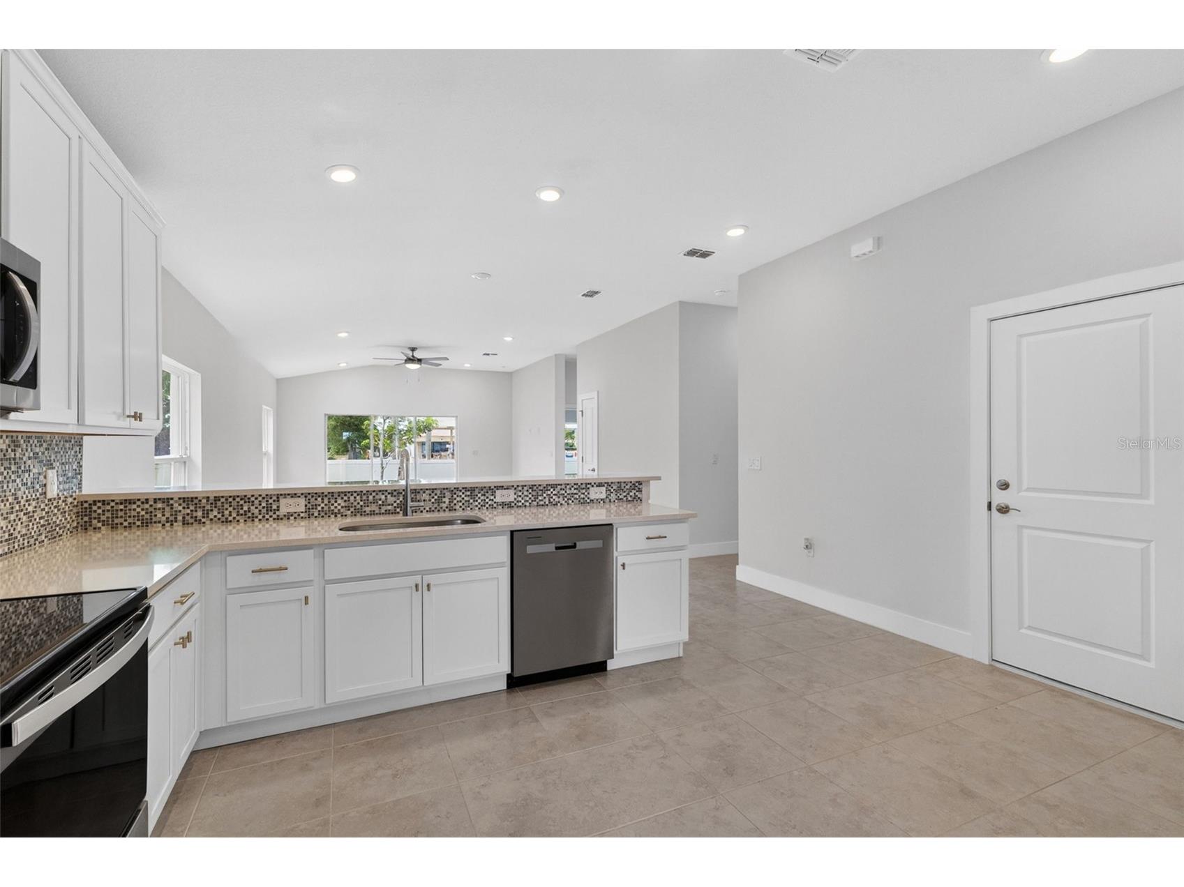 528 Rose Apple Circle Port Charlotte FL 33954 C7527029 image14