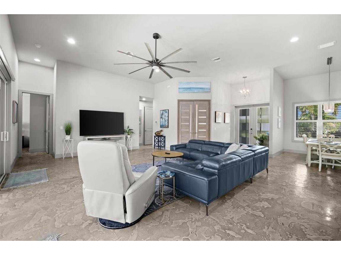 528 SE 14th Terrace Cape Coral FL 33990 C7515921 image15