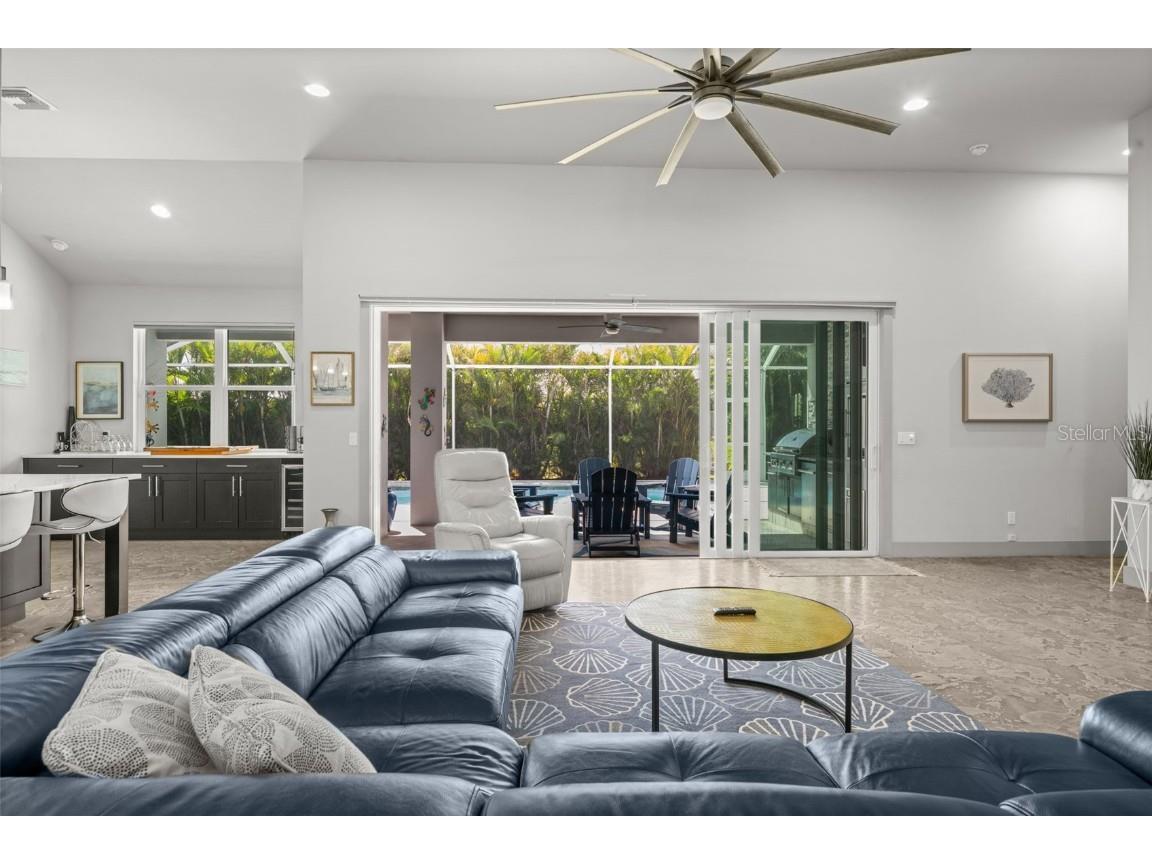 528 SE 14th Terrace Cape Coral FL 33990 C7515921 image18